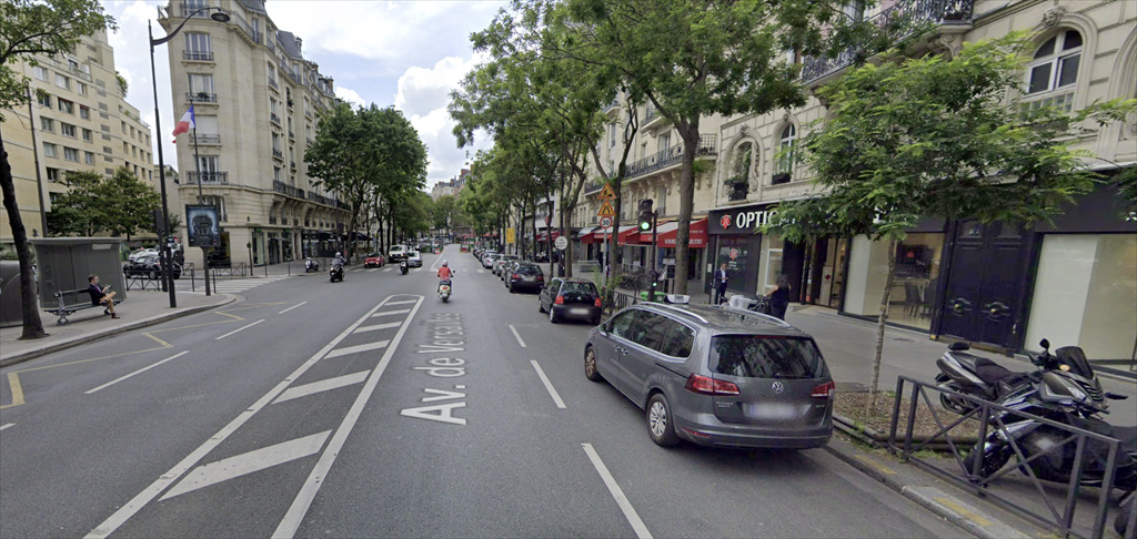 commerce en location sur PARIS (75116)
