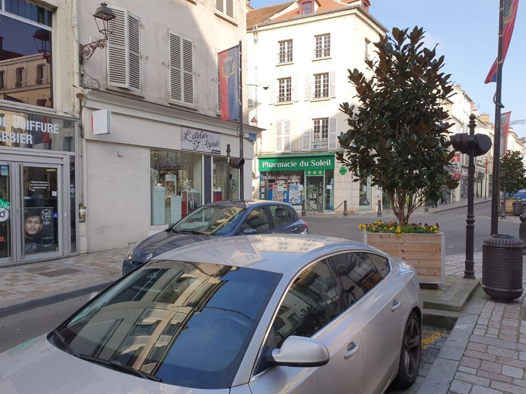 commerce en vente sur MELUN (77000)